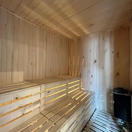 Bashtin Dom - Skabrin House Gasthof