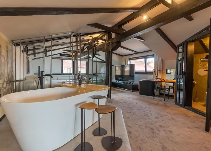 Bashtin Dom - Skabrin House Konukevi Bansko