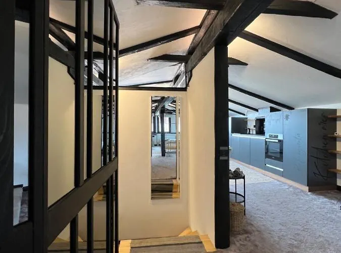 Konukevi Bashtin Dom - Skabrin House Bansko