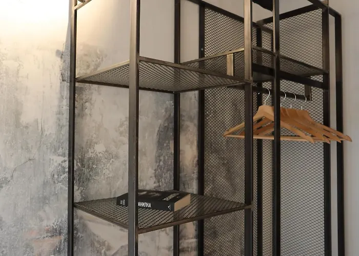 Konukevi Bashtin Dom - Skabrin House