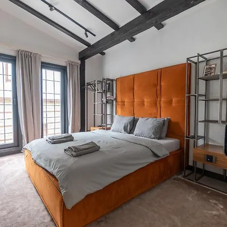 Bashtin Dom - Skabrin House Къща за гости