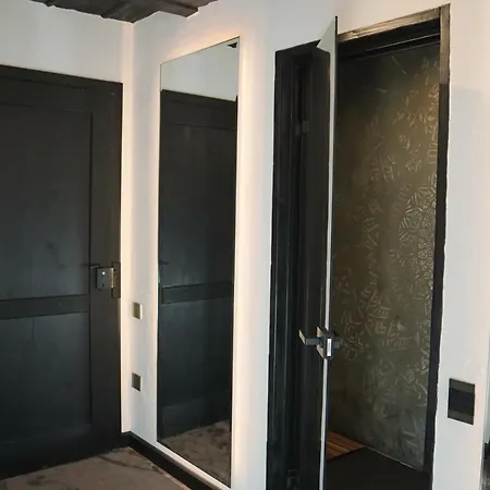 Къща за гости Bashtin Dom - Skabrin House Банско