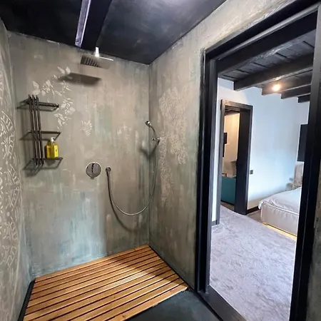 Bashtin Dom - Skabrin House Konukevi Bansko