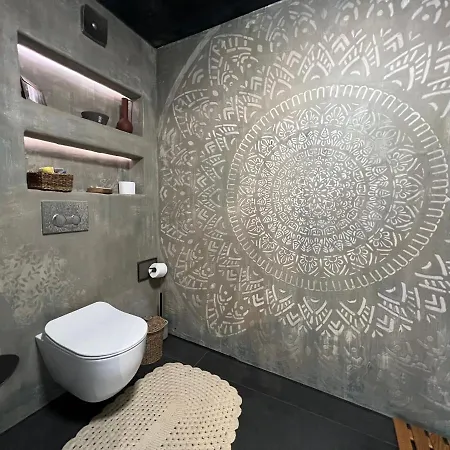 Konukevi Bashtin Dom - Skabrin House